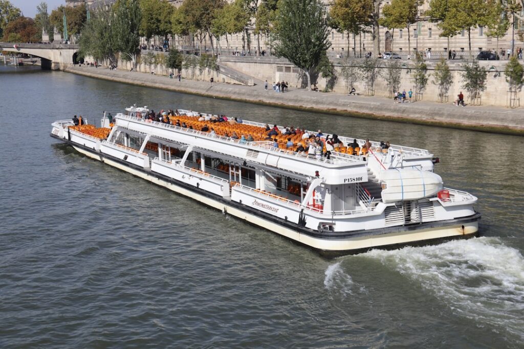 Photo river cruise paris