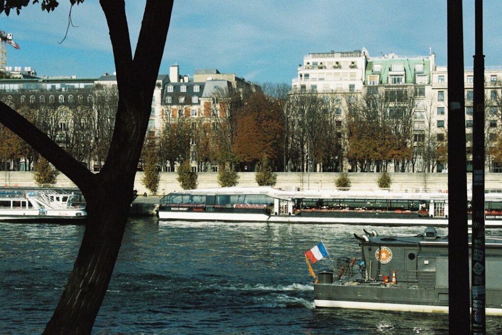Photo boat trip seine paris