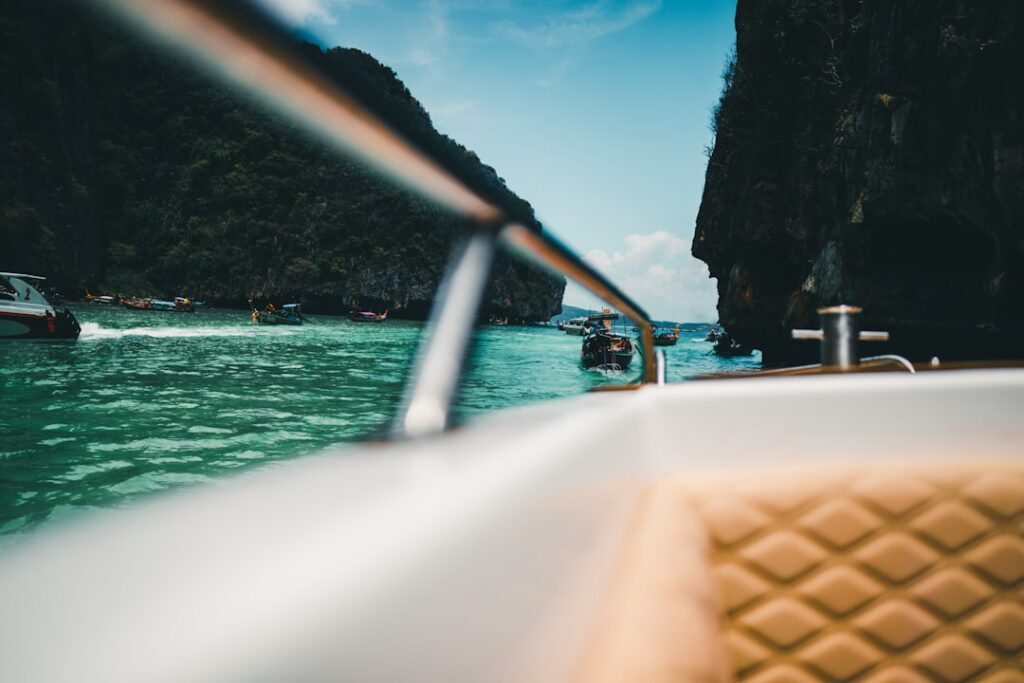 Photo Pricing for Private Boats