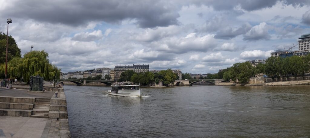 Photo Snacks for Seine River Ride